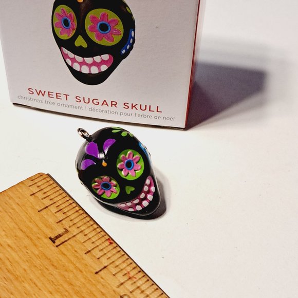2023 Hallmark Halloween SWEET SUGAR SKULL Keepsake Ornament 1" MINIATURE - Picture 7 of 7